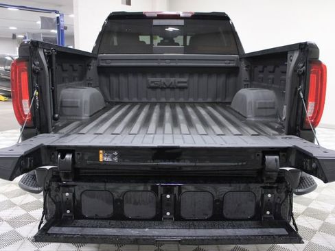 Used 2023 GMC Sierra 1500 SLT w/ SLT Premium Package image 14