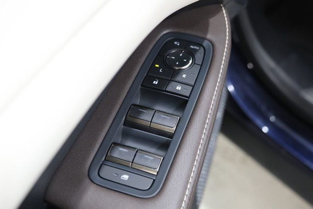 Used 2024 Lexus RX 350 FWD w/ Technology Package image 17
