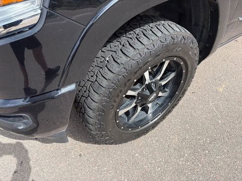 Used 2019 RAM 1500 Limited AWD/4WD image 10