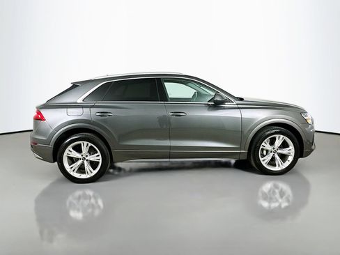 Used 2022 Audi Q8 Premium AWD/4WD image 4