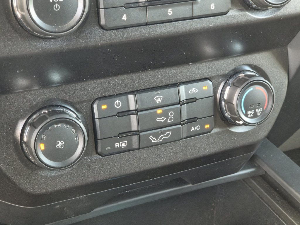 Used 2020 Ford F150 XL w/ Equipment Group 101A Mid RWD image 19