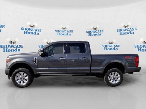 Used 2019 Ford F250 Platinum w/ Platinum Ultimate Package AWD/4WD image 4