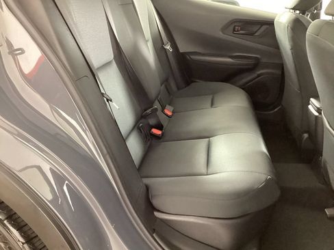 Used 2025 Toyota Prius LE FWD image 27