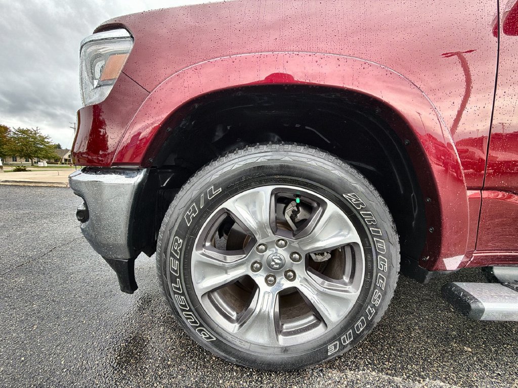 Used 2022 RAM 1500 Laramie AWD/4WD image 18