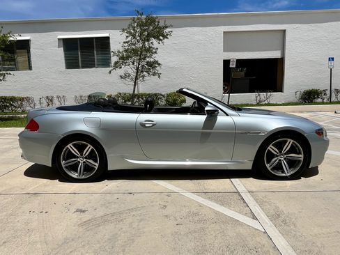 Used 2007 BMW M6 Convertible image 6