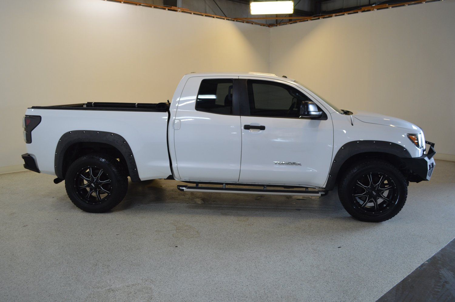Used 2013 Toyota Tundra 2WD Double Cab w/ Tow Pkg image 2