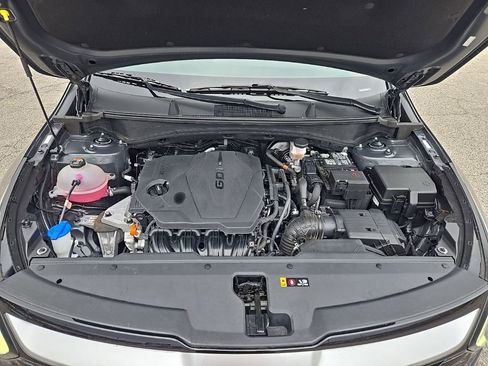 Used 2023 Kia Sportage EX image 24