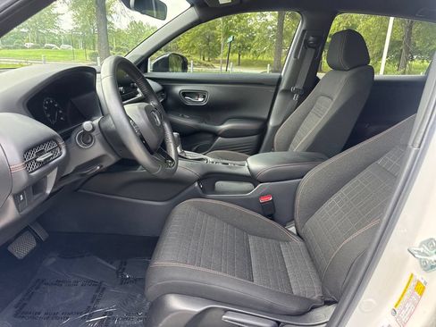 Certified 2023 Honda HR-V Sport image 13