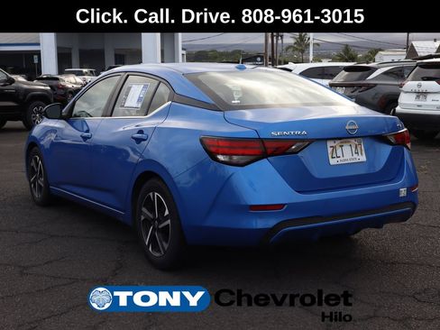Used 2024 Nissan Sentra SV FWD image 3