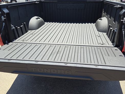 Used 2024 Toyota Tundra SR5 AWD/4WD image 9