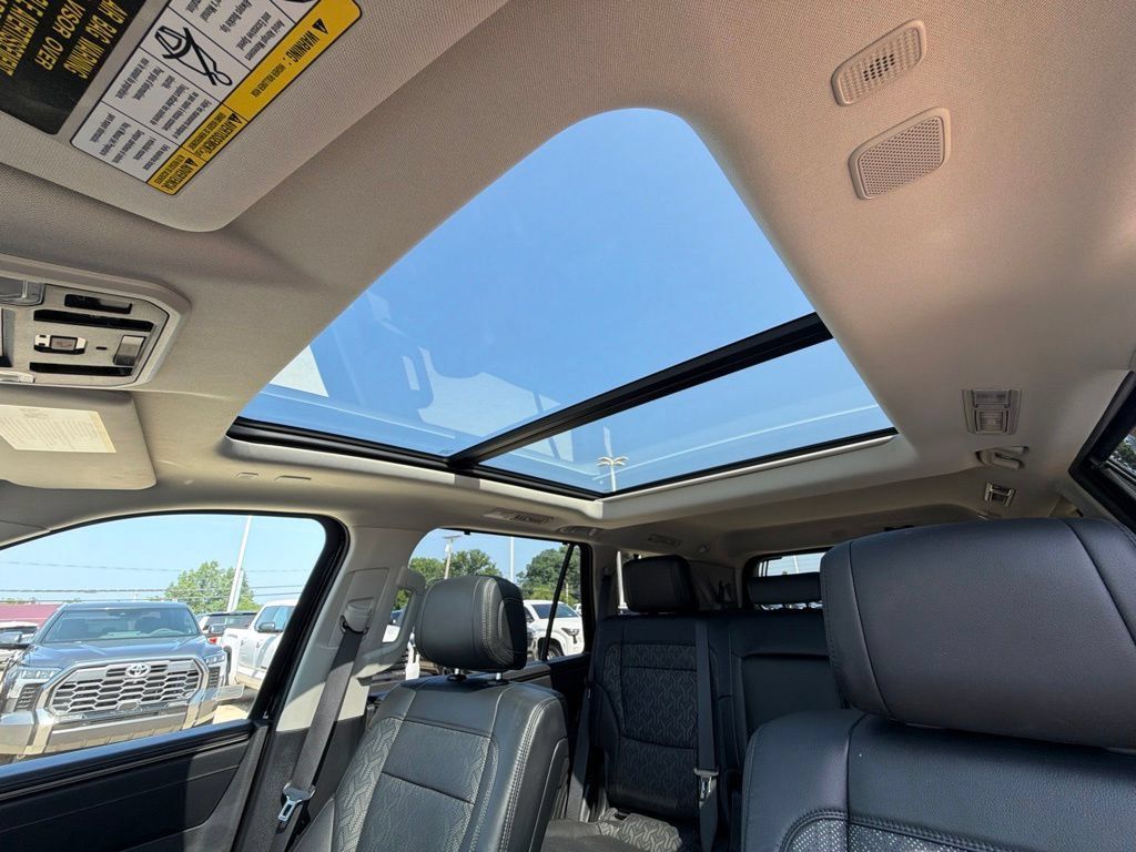 Used 2024 Toyota Sequoia Limited AWD/4WD image 21