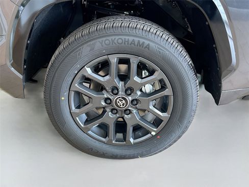 New 2026 Toyota Tundra Platinum image 36