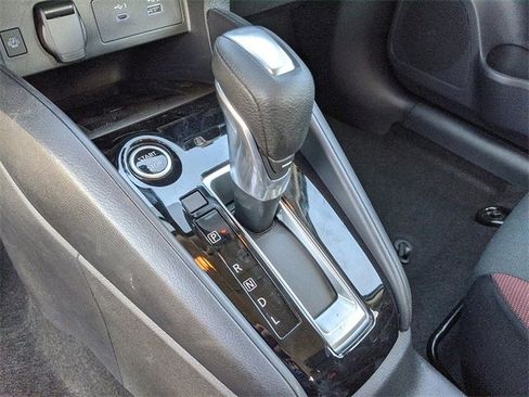 New 2025 Nissan Versa SR w/ Trunk Package image 19