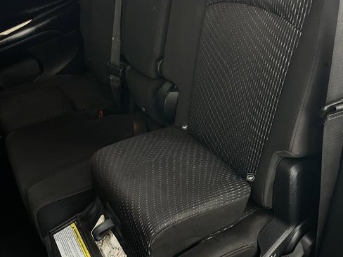 Used 2018 Dodge Journey SE w/ Popular Equipment Group image 12