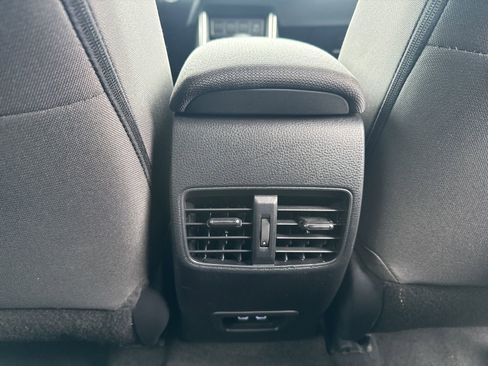 Used 2023 Toyota Corolla Cross LE image 25