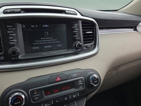 Used 2019 Kia Sorento AWD V6 w/ Option Group 020 image 33
