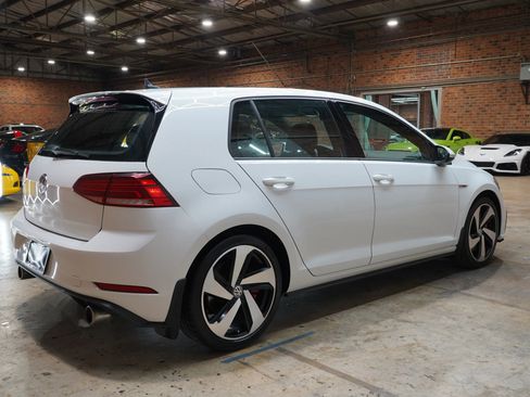 Used 2018 Volkswagen GTI SE w/ SE Leather Package FWD image 15