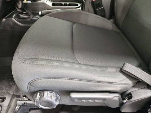 Used 2021 Jeep Gladiator Sport AWD/4WD image 26