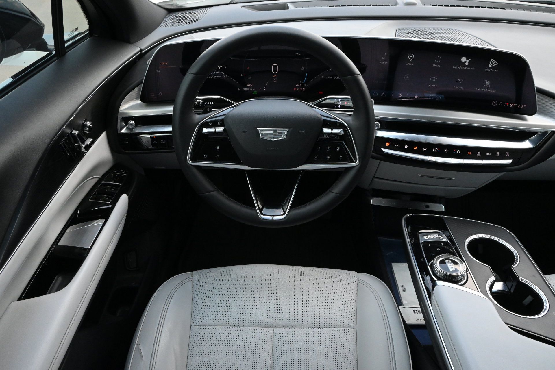 Certified 2024 Cadillac Lyriq Luxury w/ LPO, Floor Liner Package RWD image 9