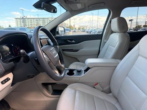 Used 2023 GMC Acadia Denali AWD/4WD image 22