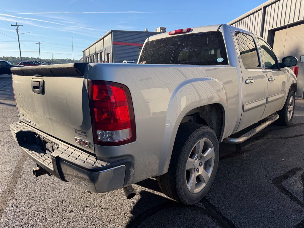 Used 2010 GMC Sierra 1500 SLE w/ Regional Value Package RWD image 7
