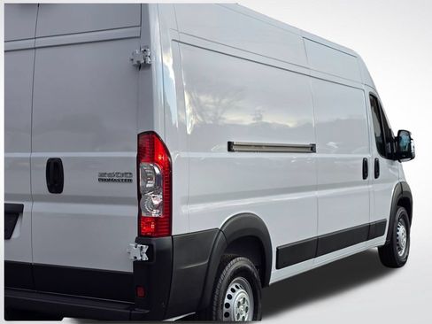 New 2026 RAM ProMaster 2500 w/ Advanced Safety Group FWD image 41