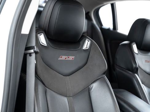 Used 2016 Chevrolet SS RWD image 27