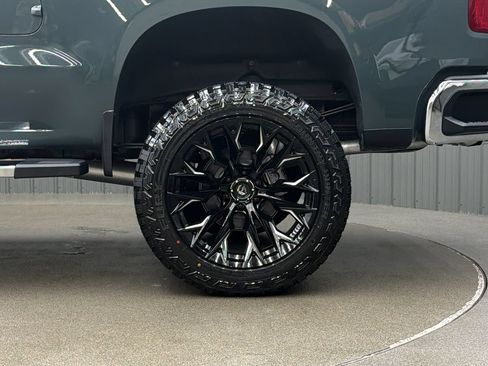 Used 2026 Chevrolet Silverado 1500 LT AWD/4WD image 11