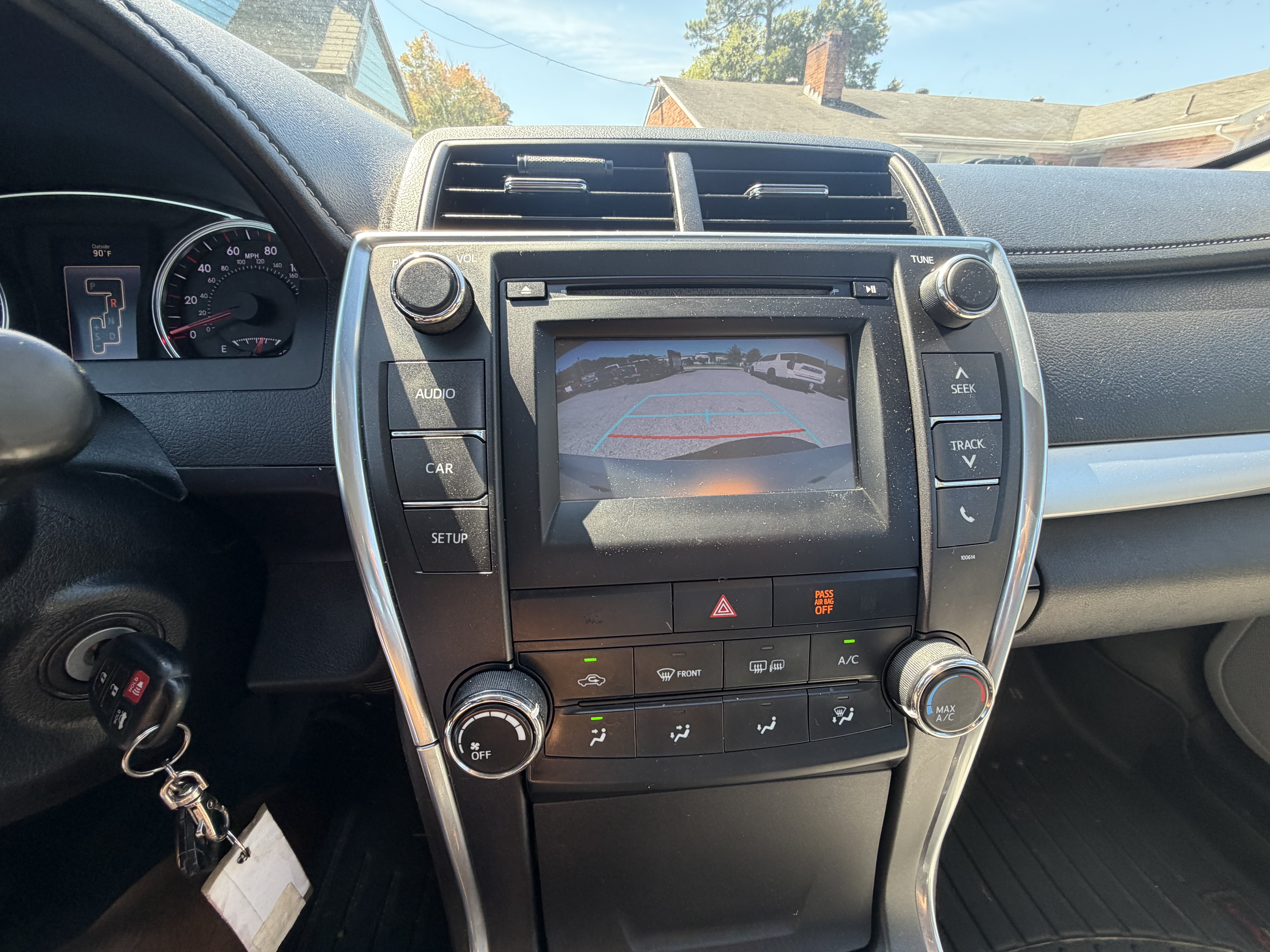 Used 2017 Toyota Camry SE FWD image 17