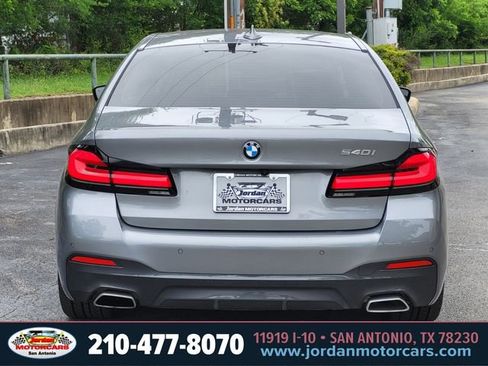 Used 2023 BMW 540i w/ M Sport Package RWD image 4