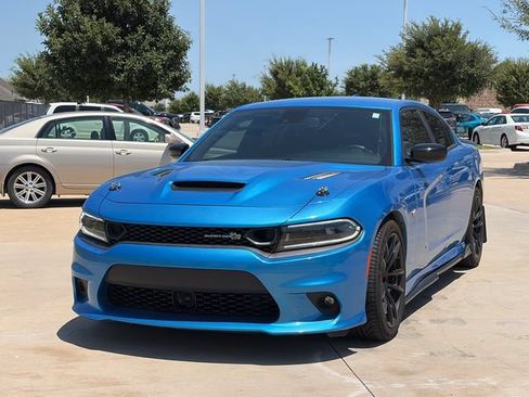 Used 2023 Dodge Charger Scat Pack w/ Plus Group RWD image 3