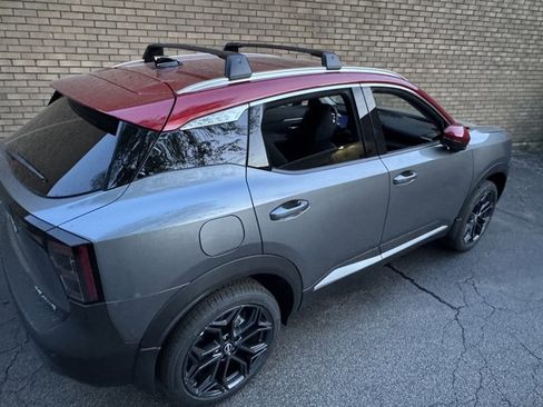 New 2026 Nissan Kicks SR w/ Cold Weather Package AWD/4WD image 15