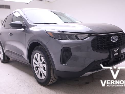 New 2025 Ford Escape Active w/ Cold Weather Package image 7