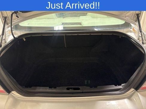 Used 2009 Ford Taurus SEL image 23