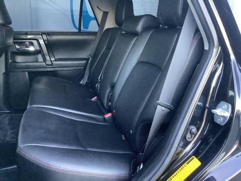 Used 2021 Toyota 4Runner TRD Off-Road Premium w/ Moonroof Package AWD/4WD image 13