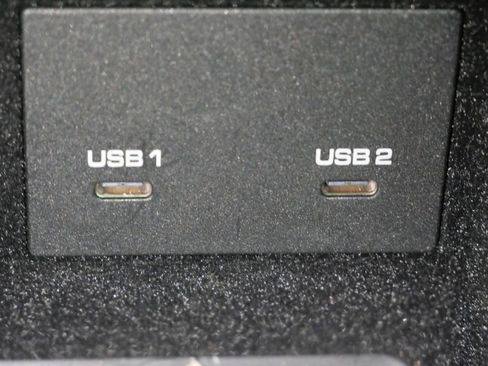 Used 2023 Porsche Cayenne S image 23