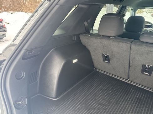 Certified 2025 Chevrolet Equinox LT w/ Safety and Technology Package image 38