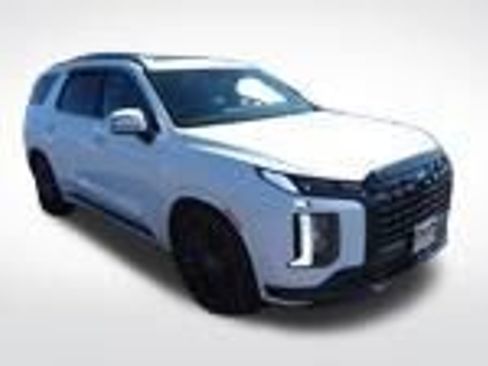 Used 2024 Hyundai Palisade Calligraphy AWD/4WD image 2
