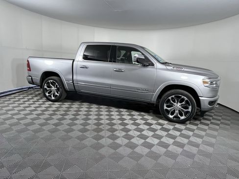 Used 2022 RAM 1500 Limited AWD/4WD image 6