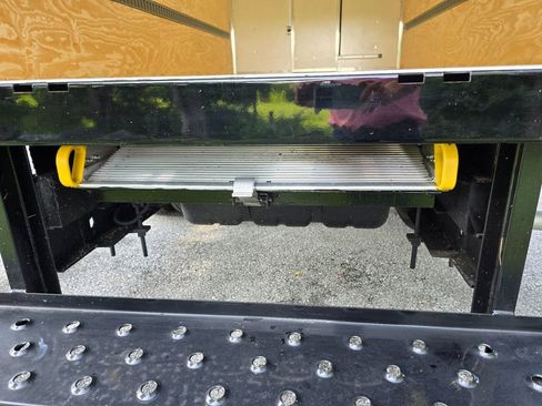 New 2025 Chevrolet Express 3500 w/ Power Convenience Package image 13