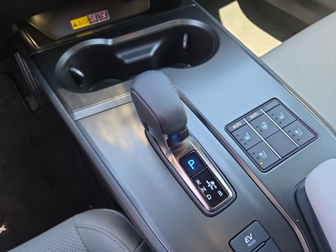 New 2026 Lexus UX 300h AWD image 14