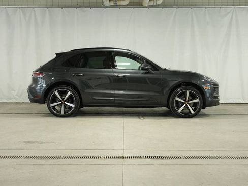 New 2026 Porsche Macan image 8