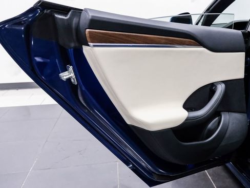 Used 2023 Tesla Model S Standard Range image 49