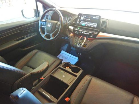 Used 2025 Honda Odyssey Sport-L image 19
