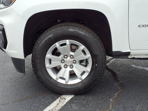 Used 2022 Chevrolet Colorado LT w/ Fleet Safety Package RWD image 21