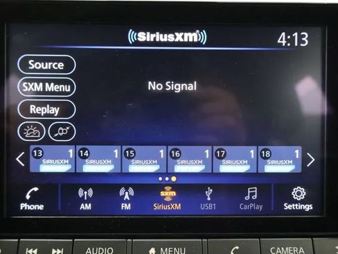 Used 2025 Nissan Altima 2.5 SV FWD image 31