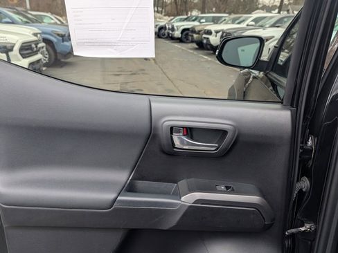 Certified 2021 Toyota Tacoma TRD Off-Road w/ TRD Premium Off Road Package image 15