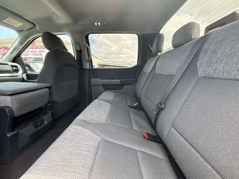 Used 2021 Ford F150 XLT RWD image 11
