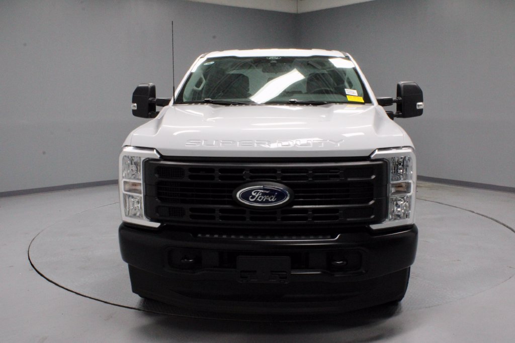 Certified 2026 Ford F250 XL AWD/4WD image 5