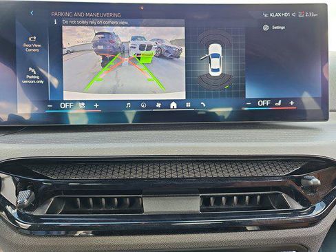 Used 2025 BMW 230i Coupe w/ M Sport Package image 22